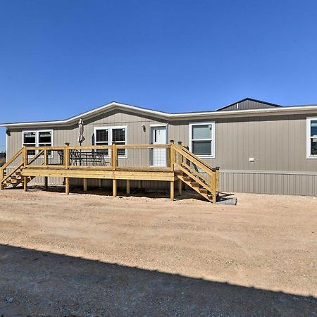 Quaint Port Oconnor Home - 3 Mi To Beach! Port O'Connor Bagian luar foto